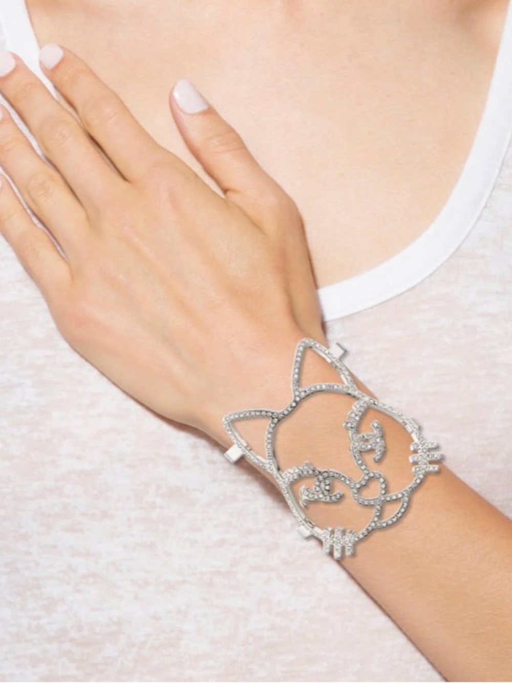 CC Silver Tone Crystal Cat Cuff